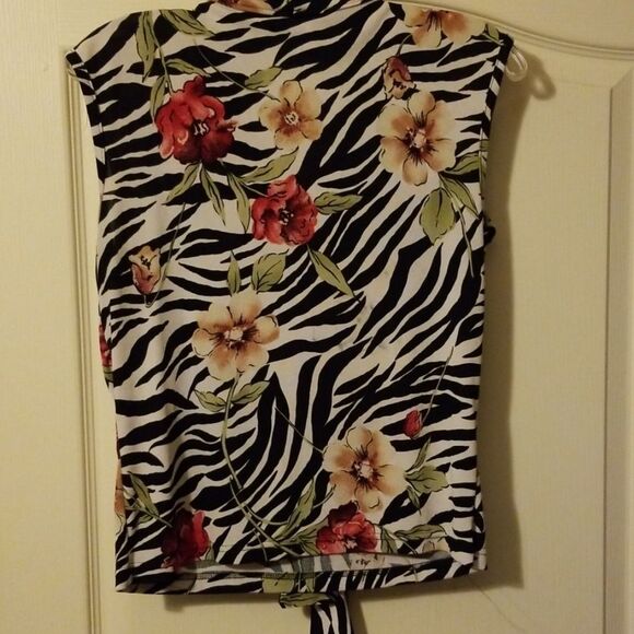 Heavenly blouse - Picture 3 of 3